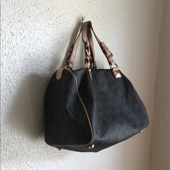 Michael Kor bag - Picture 1 of 4